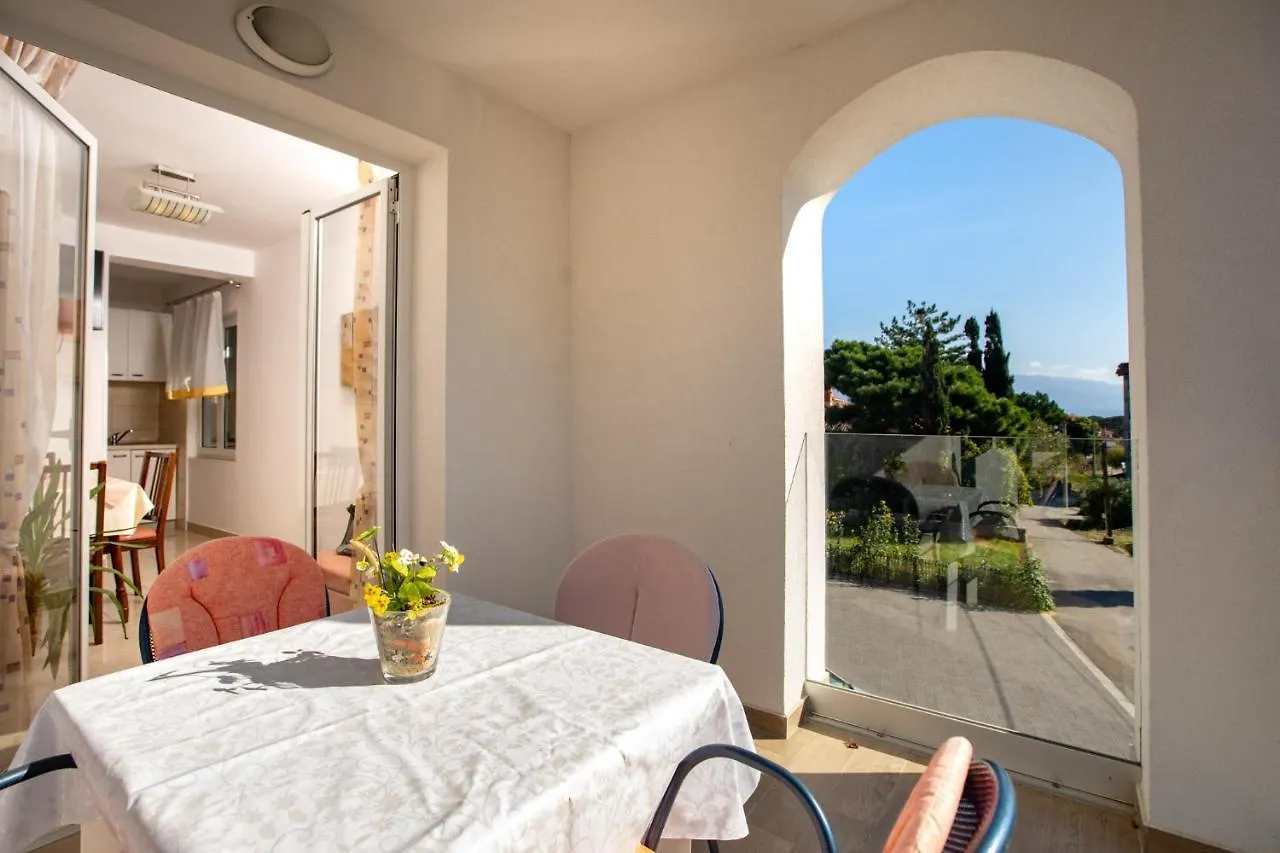 Apartments Lazaric Lopar Croatia